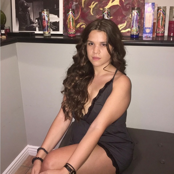 Meet your Posher, Zara - Picture 7 of 11